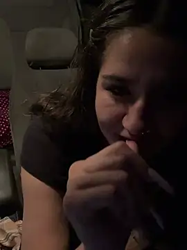 Chat XXX en directo de rubbyyy_rain