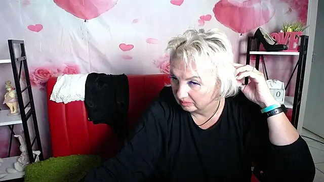RenataDaster élő XXX-chatje
