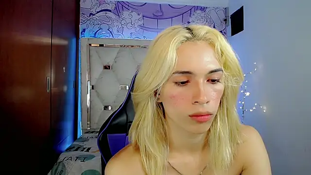 Larry_craft Adlı Modelin Canlı XXX Sohbeti