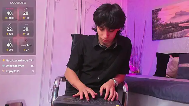 Tyler_durten লাইভ XXX চ্যাট