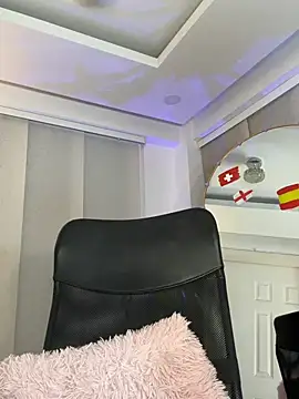 Chat +18 de nicollett ao vivo