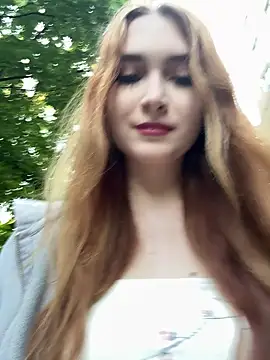 XXX chat uživo modela MarlboroWeb