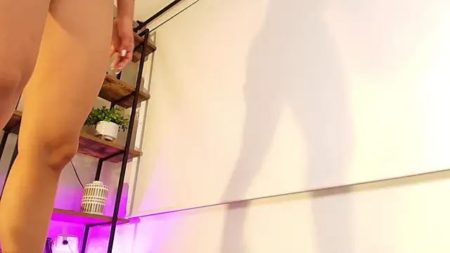 Sassy--Girl live XXX chat