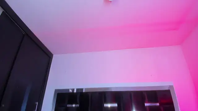 Živý XXX chat DANITENDER555