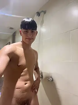 XXX chat uživo modela Lander_Cruz