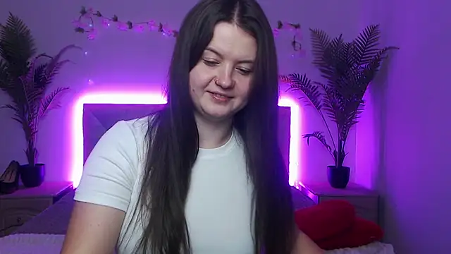 Chat +18 de MavkaCute ao vivo