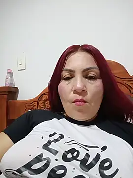 Agata_Traviesa Adlı Modelin Canlı XXX Sohbeti