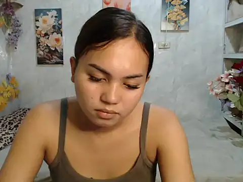 ur_asiankat 即時 XXX 聊天