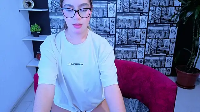 mia_desiring Adlı Modelin Canlı XXX Sohbeti