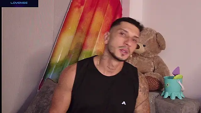 Seth_Vegaa – Naživo XXX chat