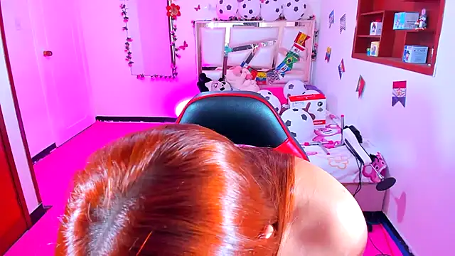 perlabeautiful's Live XXX Chat