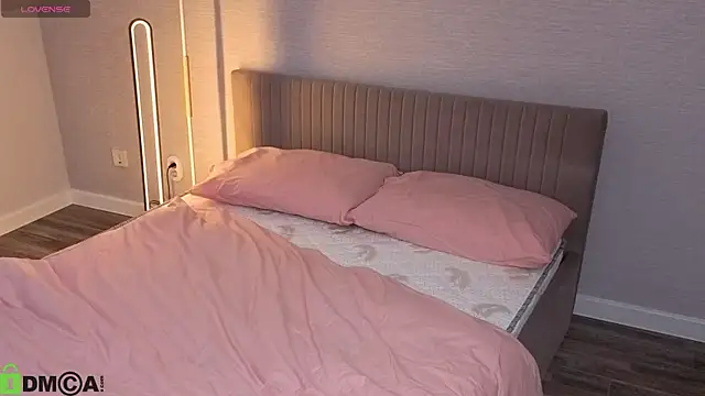 Ester_Henderson 라이브 XXX 채팅
