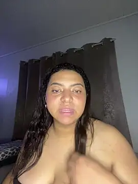 Chat +18 de safada_BRL ao vivo