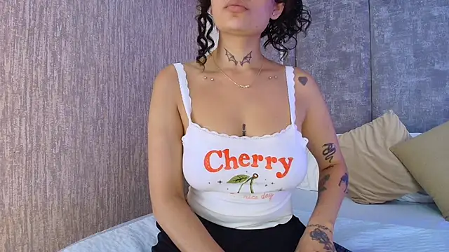 KatherineGomez: απευθείας συνομιλία ΧΧΧ