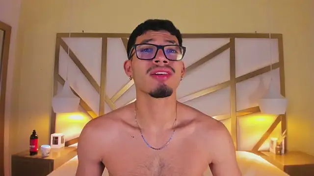 Chat XXX en directo de Jaxon_Carter