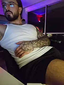 Chat +18 de AngelBlack__ ao vivo