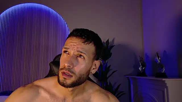Онлайн чат XXX Jacob_Benelli