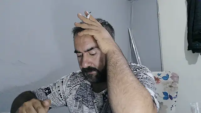 -dark-look-'s Live XXX Chat
