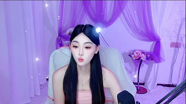 Tili_Lucky Chat XXX in diretta