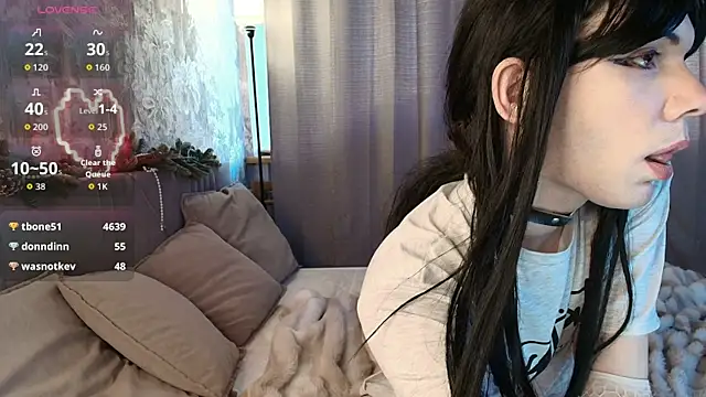 XXX chat uživo modela QuartzVenom