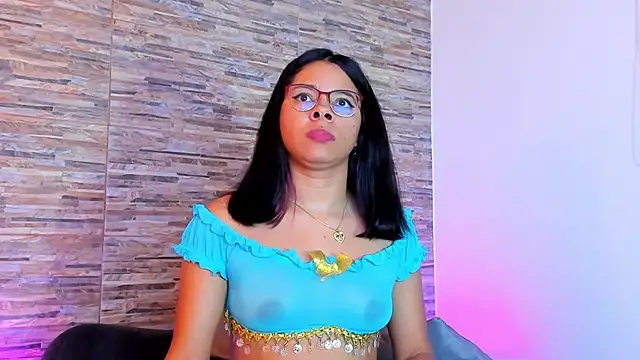 צ'אט XXX בשידור חי של nath_redrex