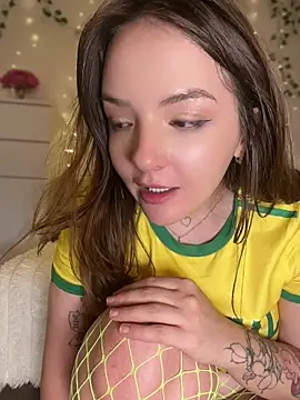 -Meowy-'s Live XXX Chat