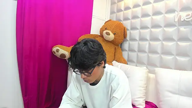 maximo_2019 élő XXX-chatje