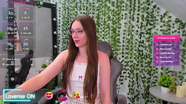 Chat +18 de Alexa_Carte ao vivo