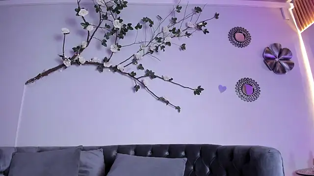 charlotte_mitchell_'s Live XXX Chat
