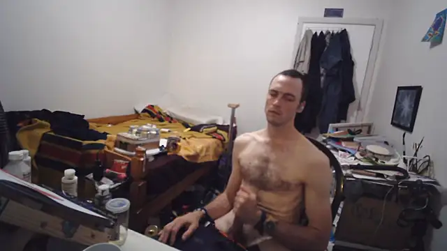 JohnnyMoves Pertunjukan Webcam