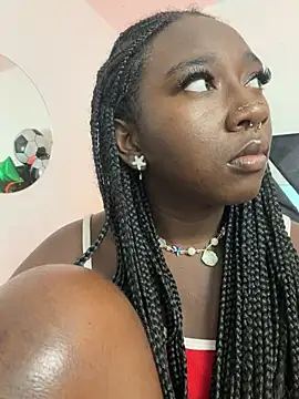 ZahhyFrequency's Live XXX Chat
