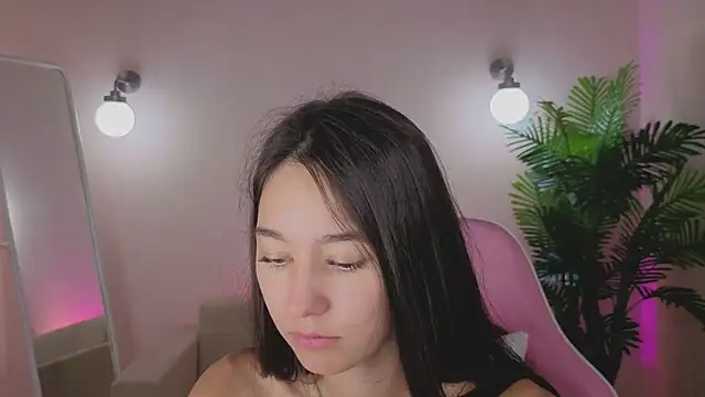 Chat XXX en directo de Nicole_Brownie