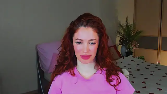 ChristinaConteeree's Live XXX Chat