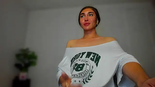 Czat XXX na żywo – MistressNextDoor_