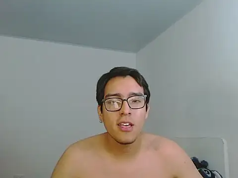 NickFin 现场XXX聊天