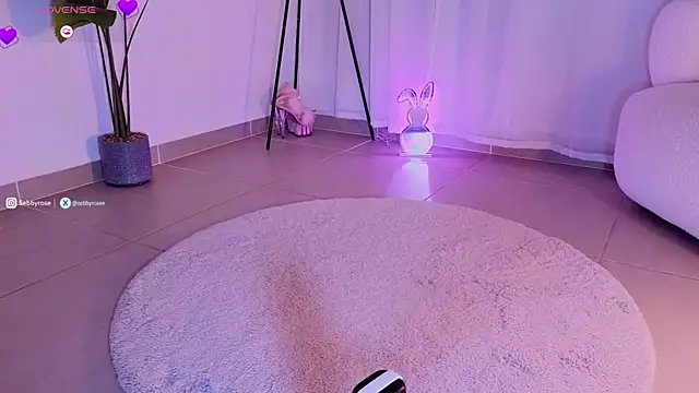 sebbyrose 现场XXX聊天