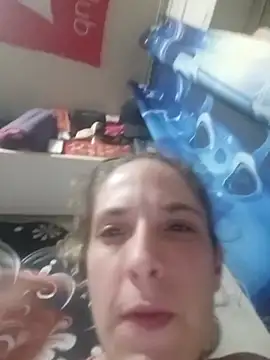 Maartiitaa27 Chat XXX in diretta