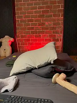 GrayAndrews Live XXX-chat