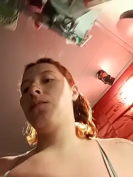 צ'אט XXX בשידור חי של Ginger_Sweetty