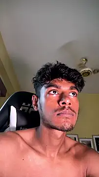 Živý XXX chat GunSlay