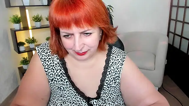 Joana_Woods Adlı Modelin Canlı XXX Sohbeti
