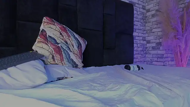 Czat XXX na żywo – Chloesantana_