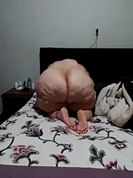 Czat XXX na żywo – MegaAssMature