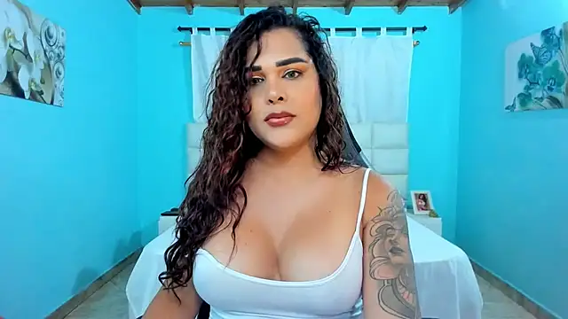 shadia-orozco Adlı Modelin Canlı XXX Sohbeti