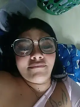 luxurylunan Live XXX chat