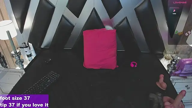 CloePerson live XXX chat