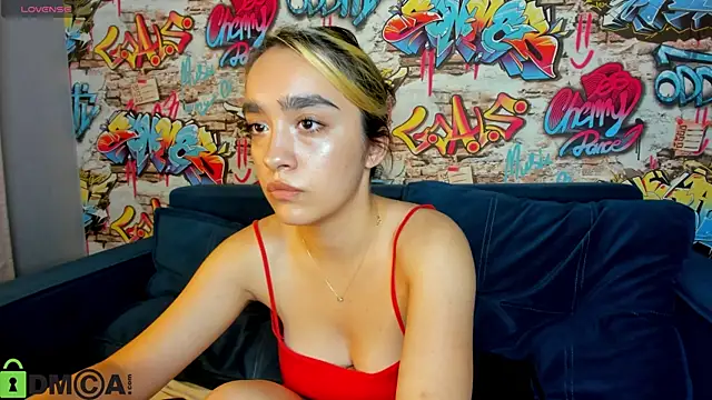 Barbara_Rogerss Adlı Modelin Canlı XXX Sohbeti