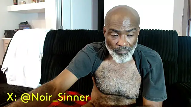 Chat XXX en directo de sinnernoir