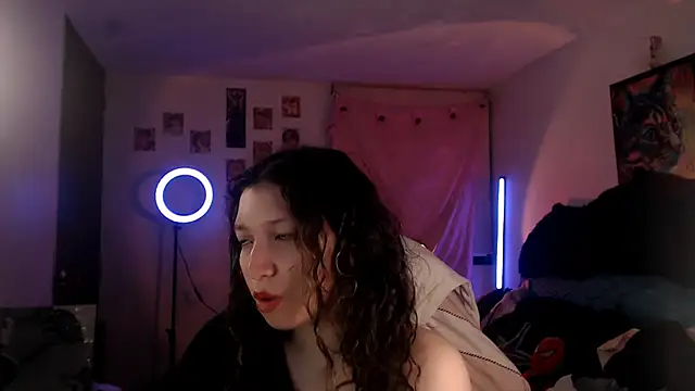 Chat +18 de AllyDonfort ao vivo