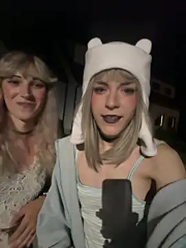 PeachyPrim Webcam-Show